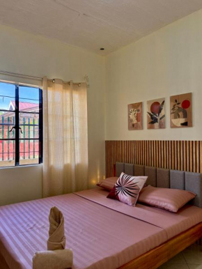 AisG Homestay Tres -Fully Furnished Shared Homestay FREE NETFLIX-3mins to Airport